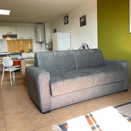 Immense Studio 51 Jusqu'A 4 Personnes Avec Vue Mer Saint-Denis Eksteriør bilde
