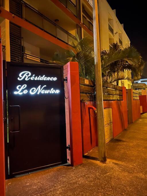 Immense Studio 51 Jusqu'A 4 Personnes Avec Vue Mer Saint-Denis Eksteriør bilde